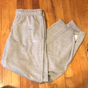 Nike Grey Therma-Fit sweatpants